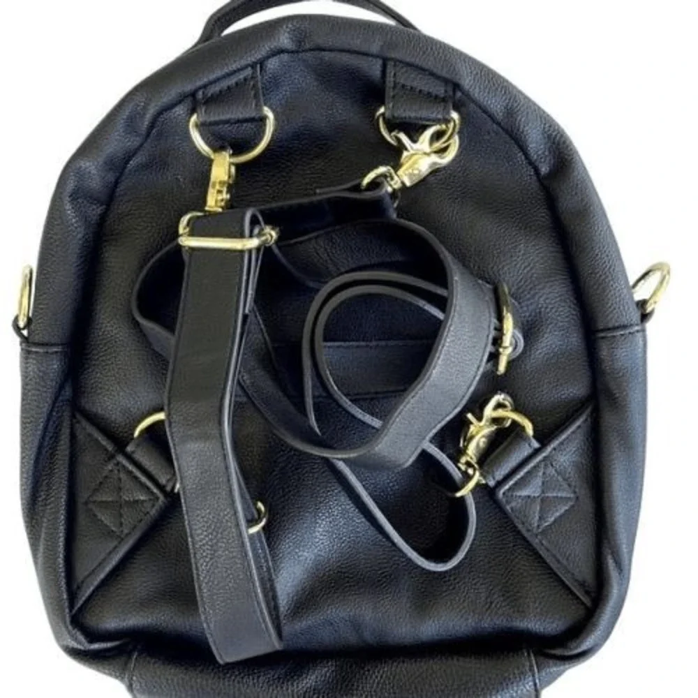 Betsey Johnson Black White Rugby Stripe Hot Pink Floral Purse Backpack VNTG‎